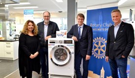 Karin Bona mit H. Wensing, C. Seidenkranz und
